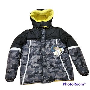 iXtreme Boys Camo Print Puffer Size 18